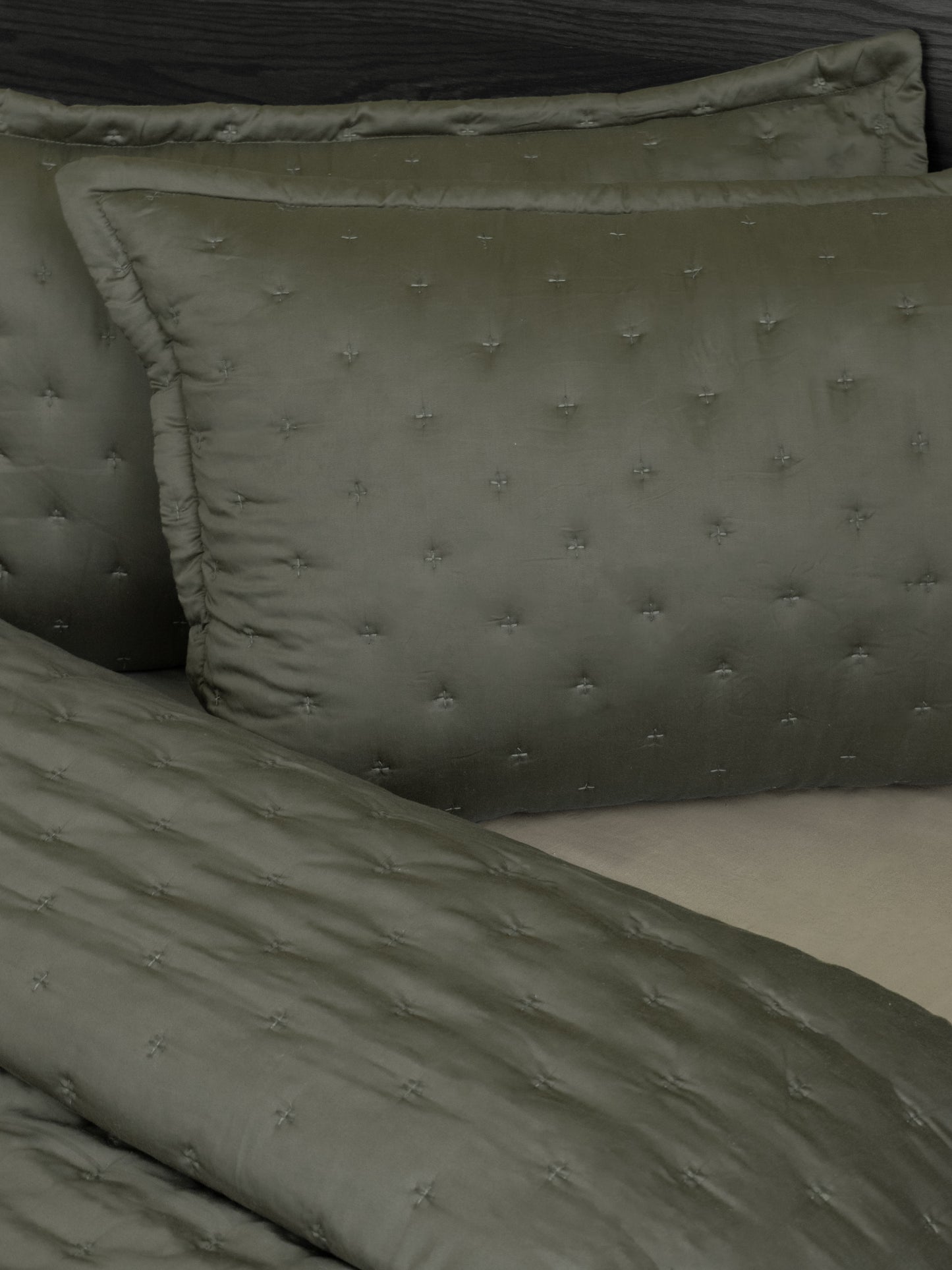 HILTON BEDDING