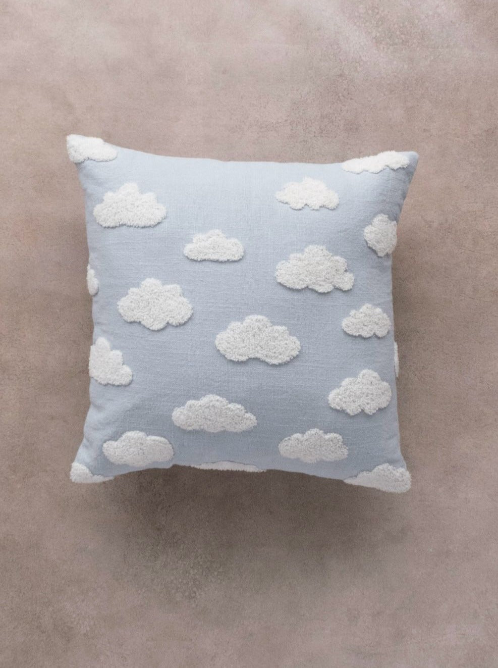 CLOUD CUSHION