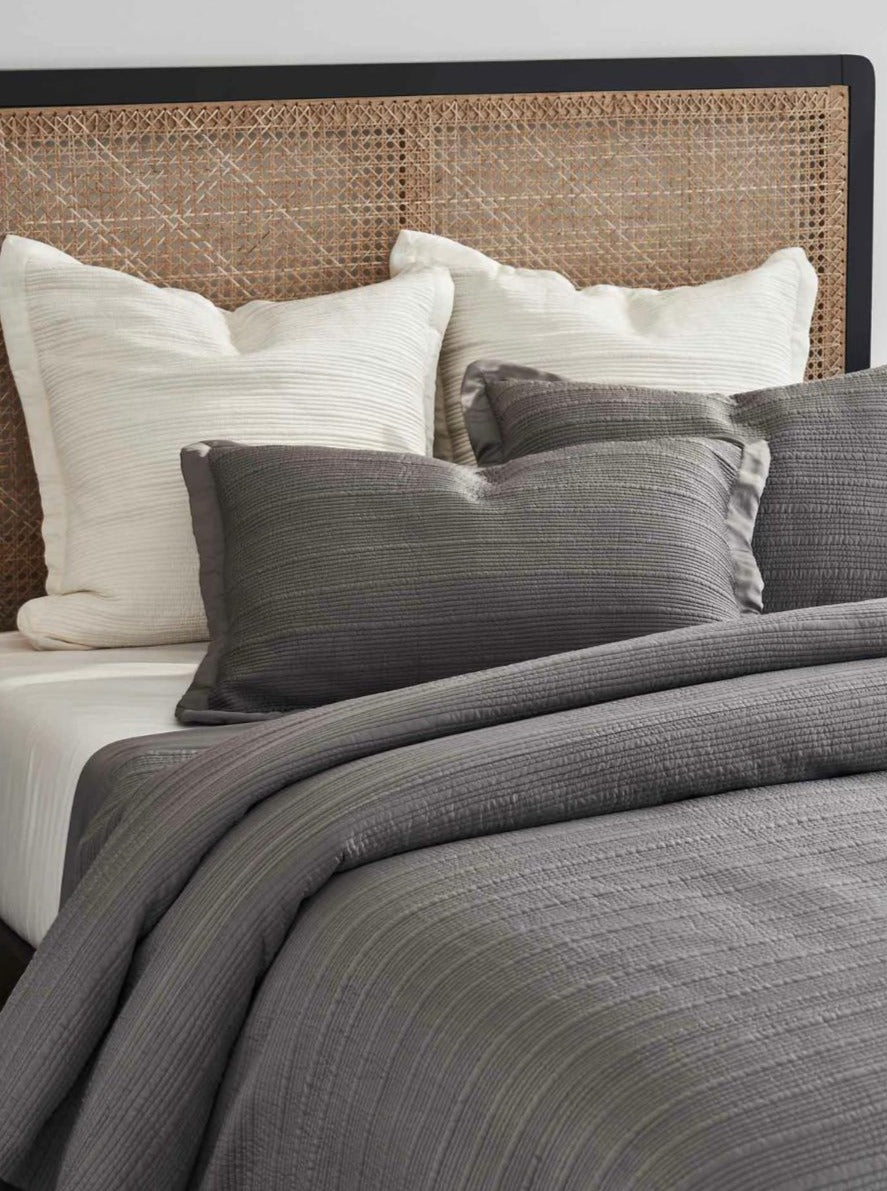 CHRISTI QUILTED BEDSPREAD
