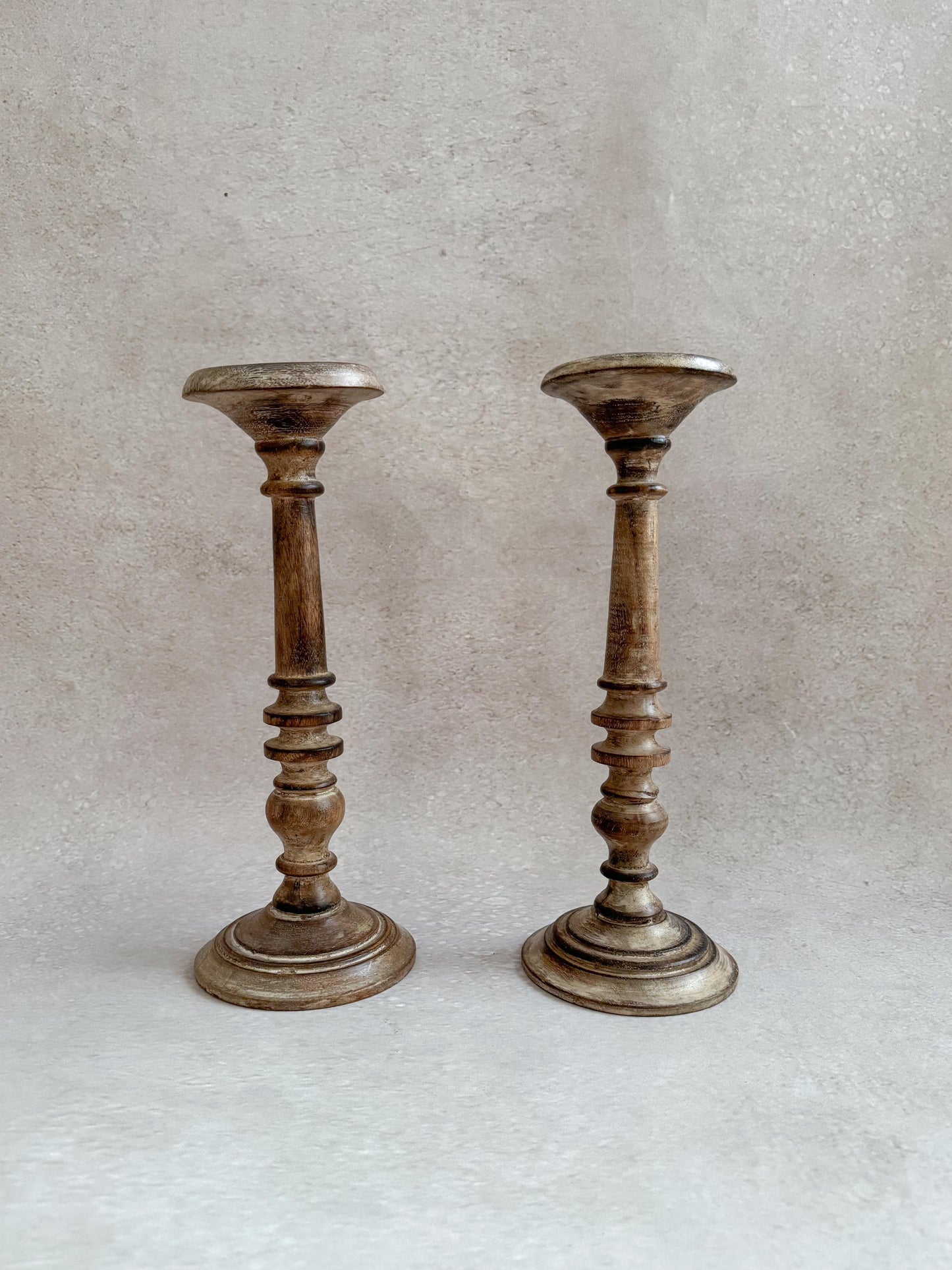 ARYA CANDLE STANDS