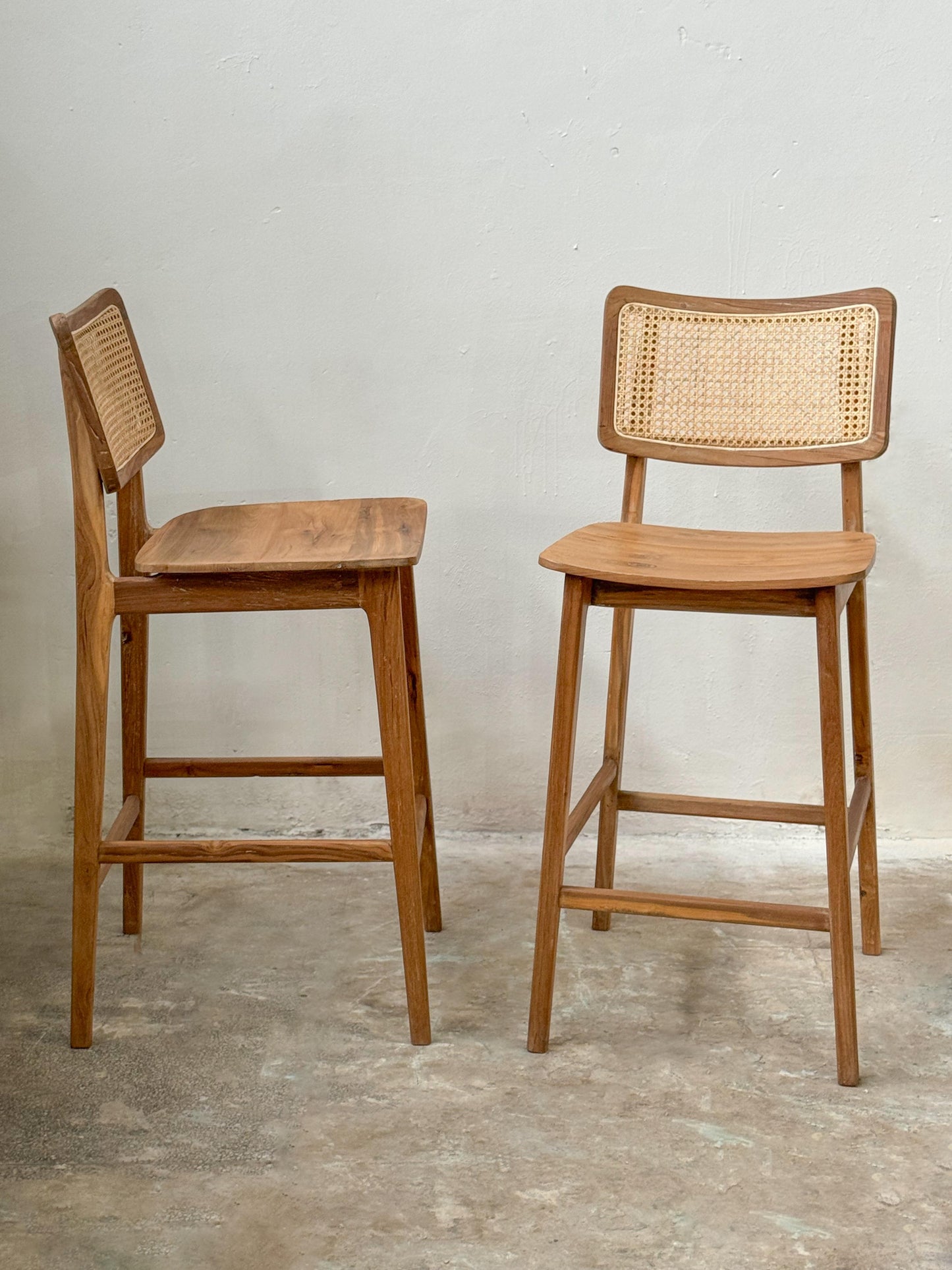 TREVOR BAR STOOL