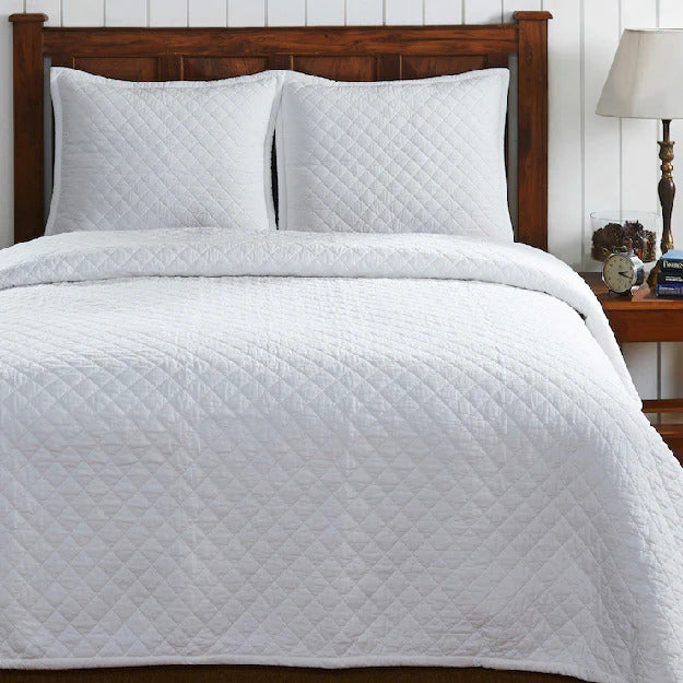 CHESTER QUILTED BEDSPREAD