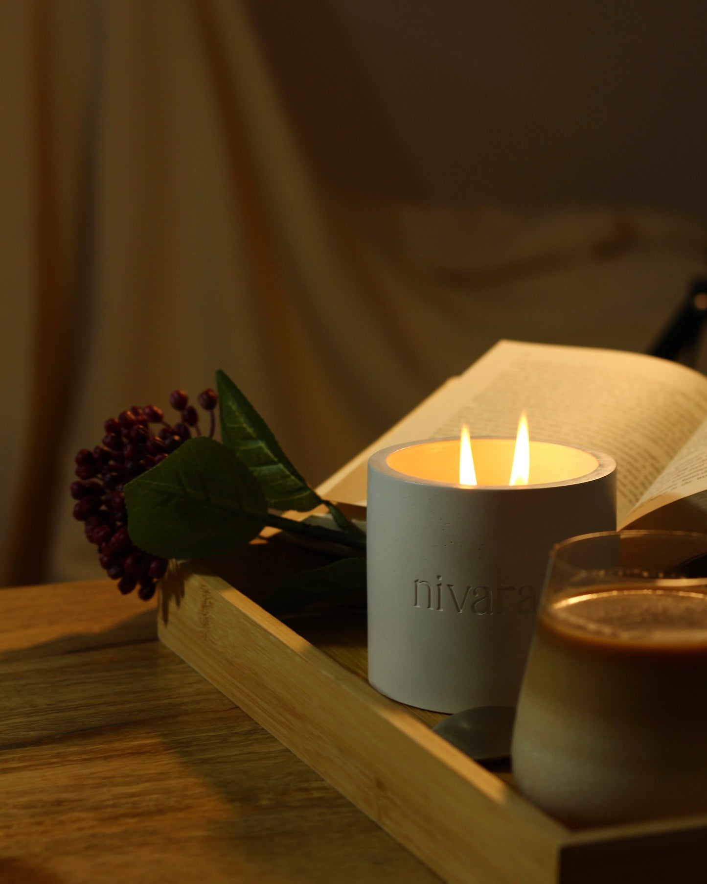 COASTAL BREEZE SCENTED CANDLE - LARGE