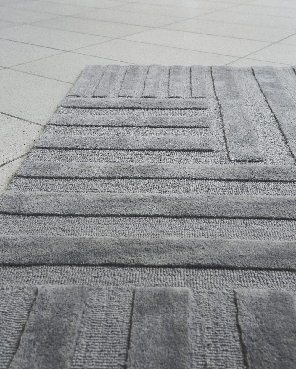 ASH WOOL RUG
