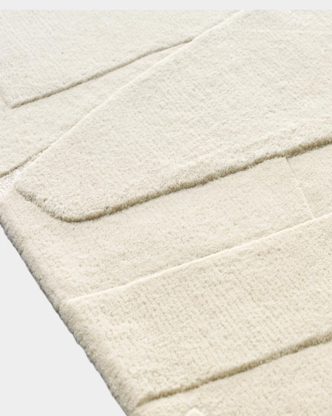 AAVE WOOL RUG