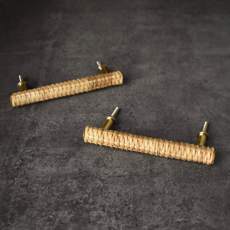 ARUSHA VINTAGE RATTAN BRASS CABINET DRAWER HANDLE