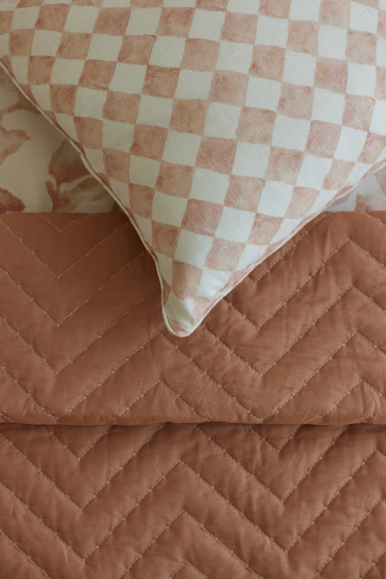 CHECKER BLUSH LUMBAR CUSHION COVER