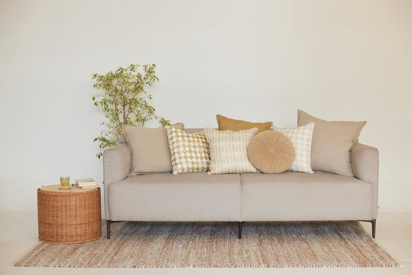 TRAIL BEIGE CUSHION COVER