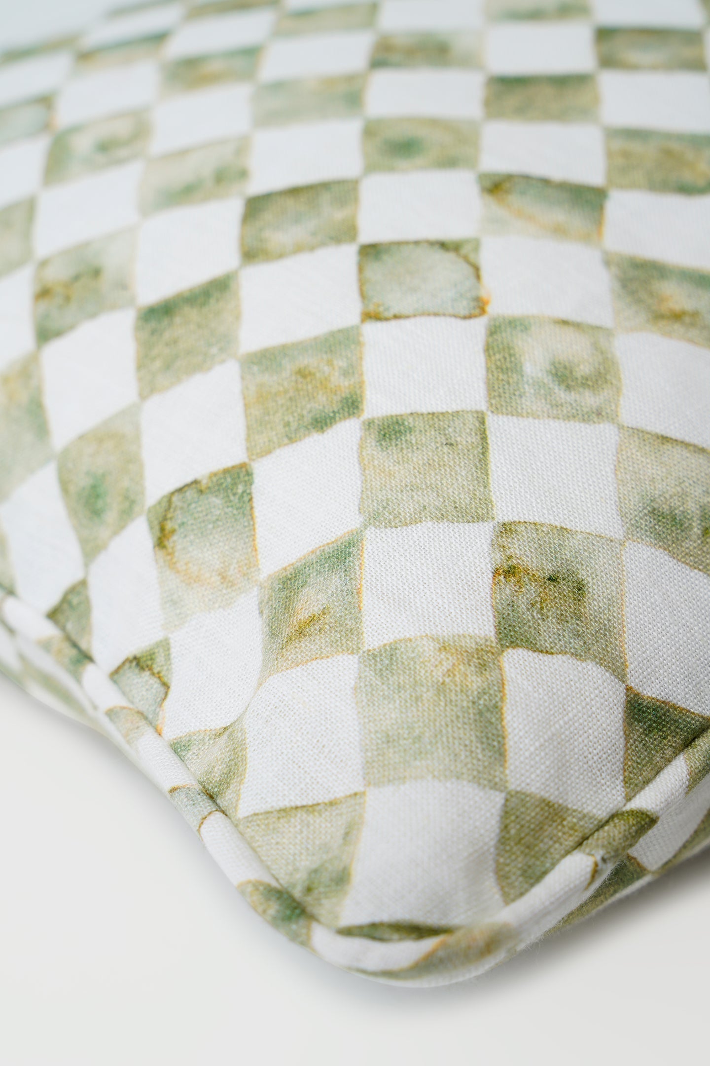 CHECKER GREEN LUMBAR CUSHION COVER