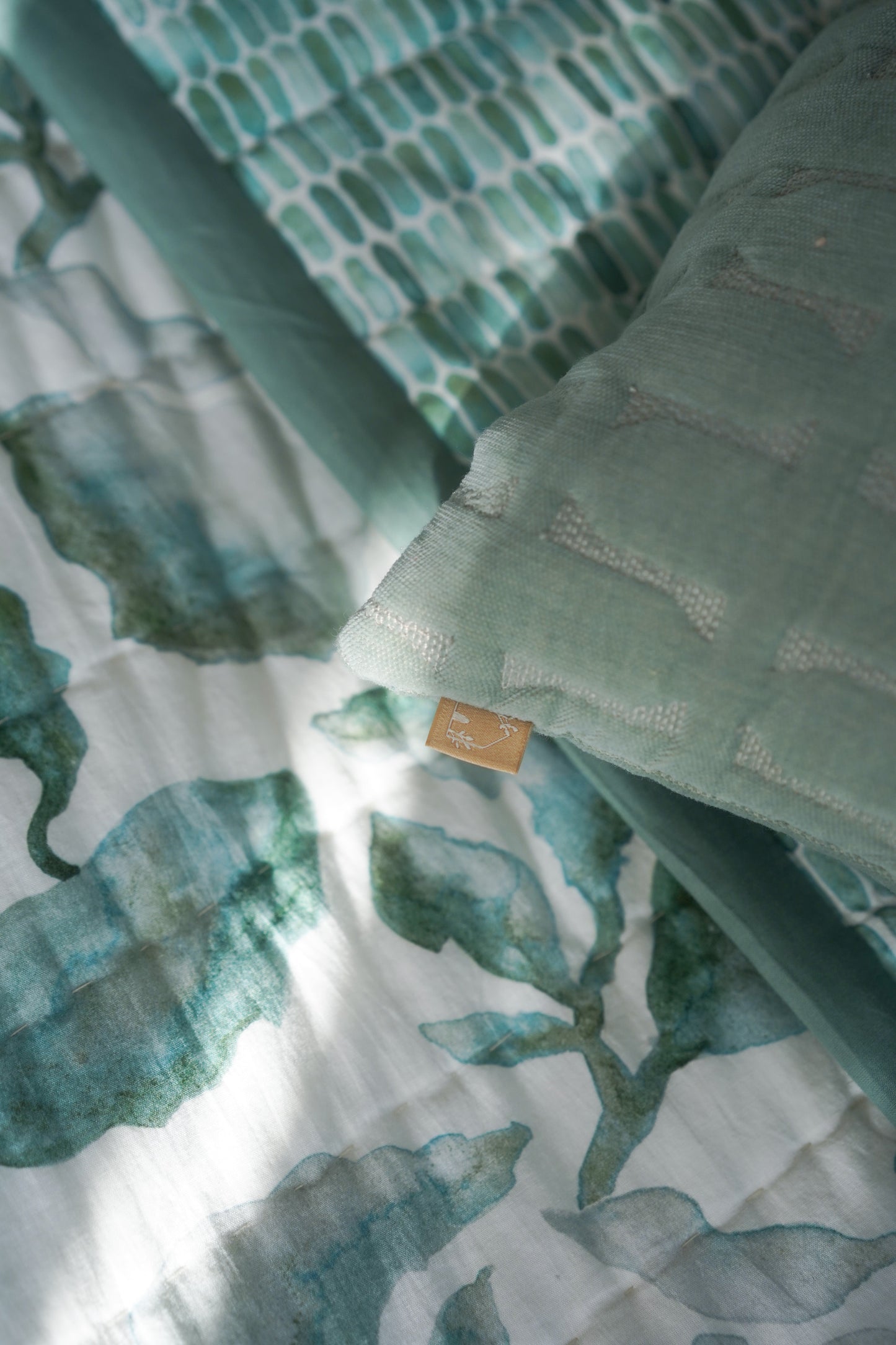 CASCADE SPECKLE TEAL KANTHA QUILT