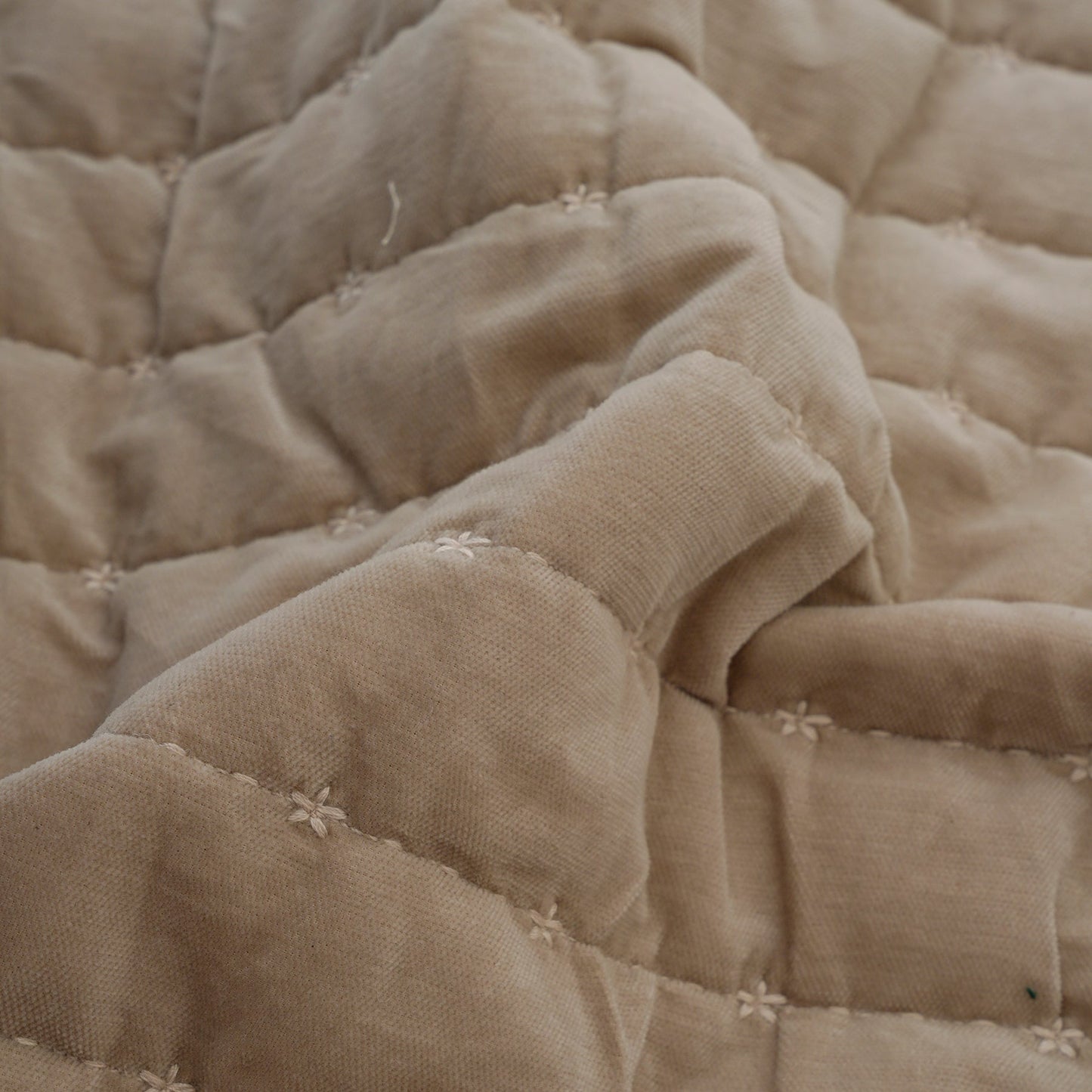 SITARA OATMEAL QUILT