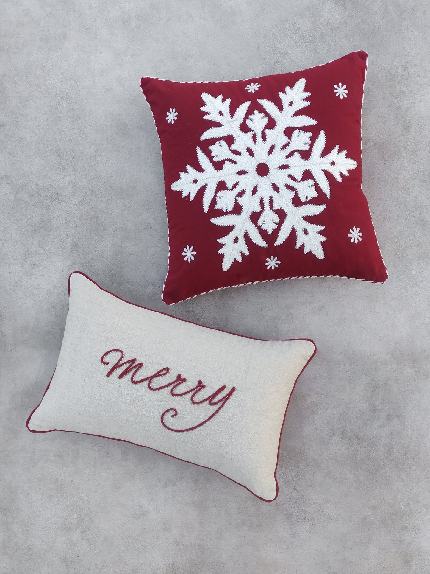 MERRY CUSHION