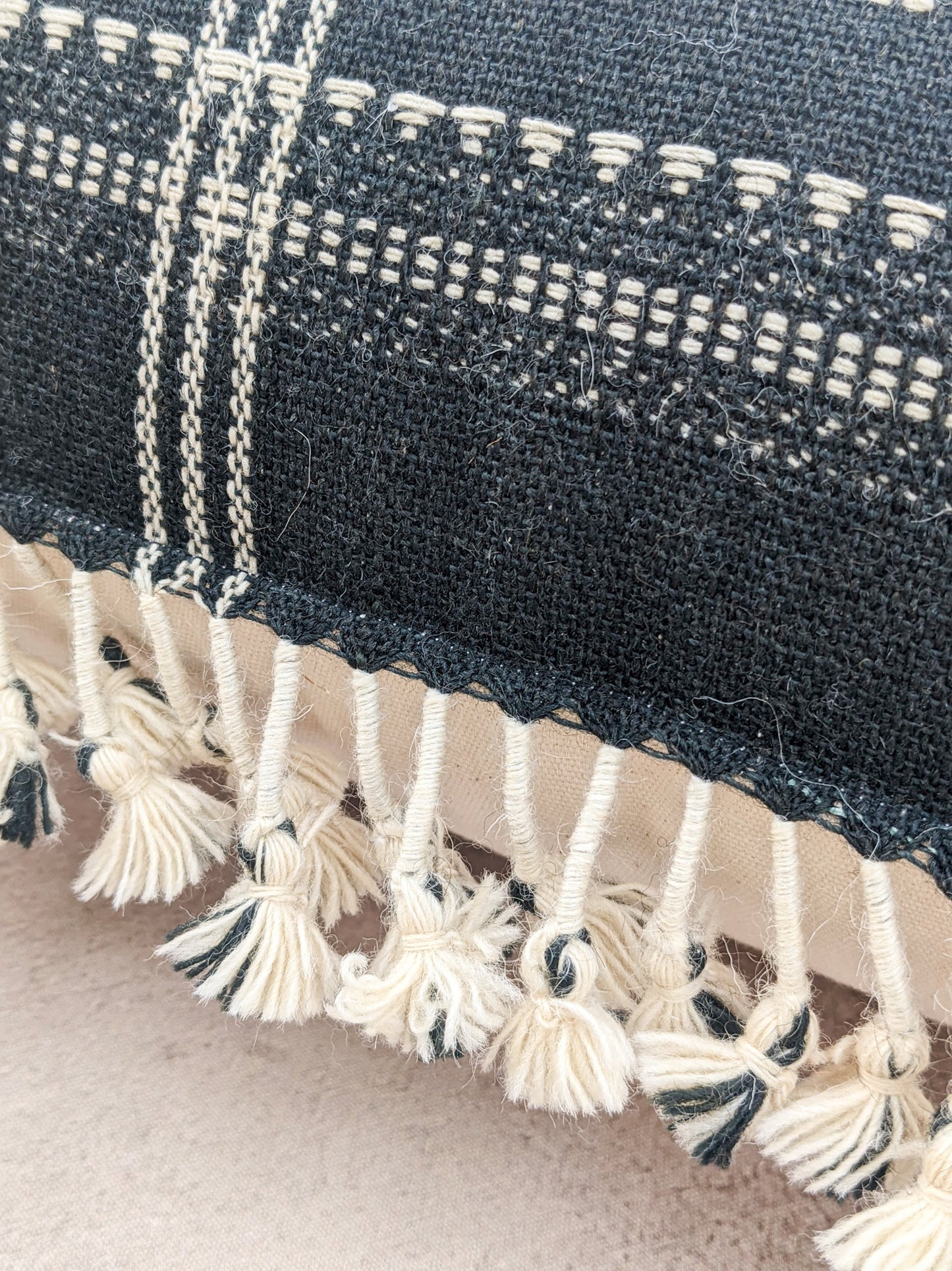 KIARA BHUJODI CUSHION