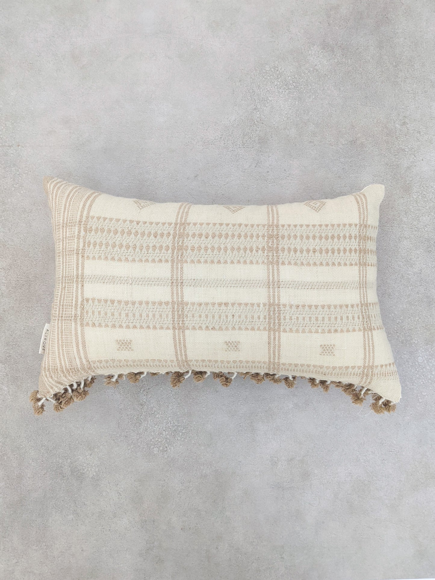 KIARA BHUJODI CUSHION