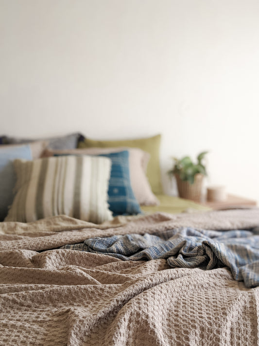 WILLOW WAFFLE BEDCOVER BEIGE