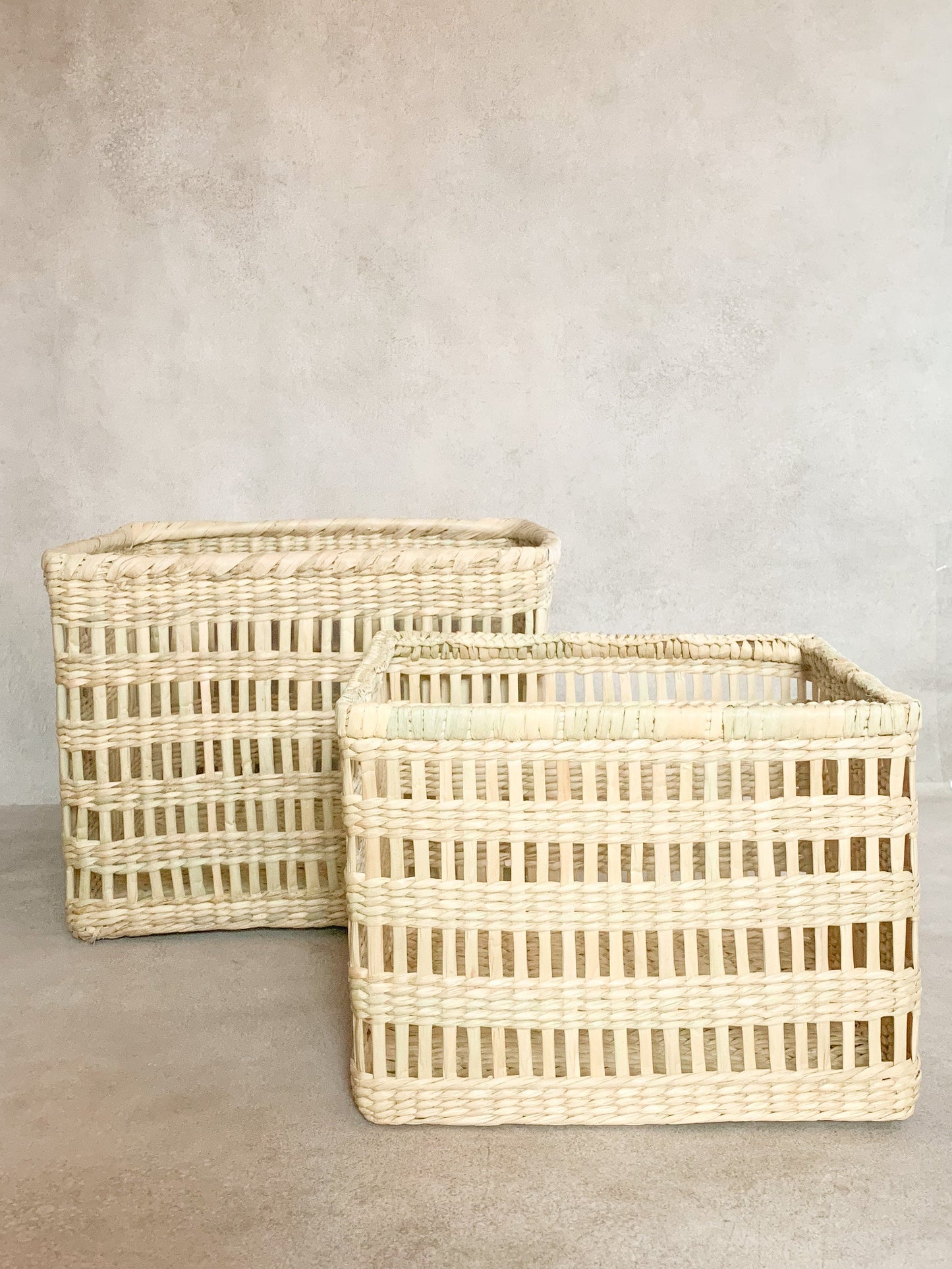 AMARI MAGAZINE BASKET