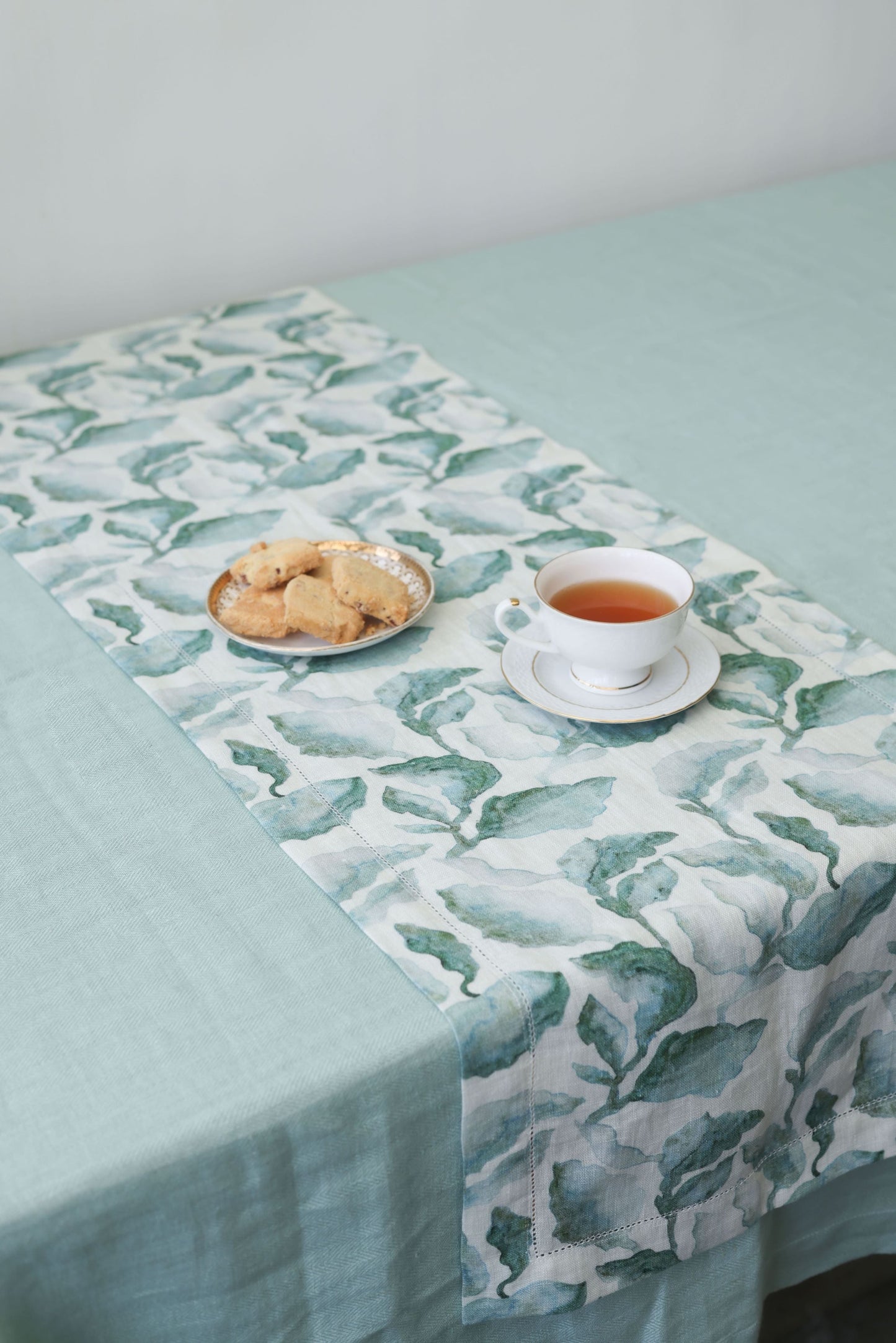 LINEN DUCK EGG HERRINGBONE TABLE COVER