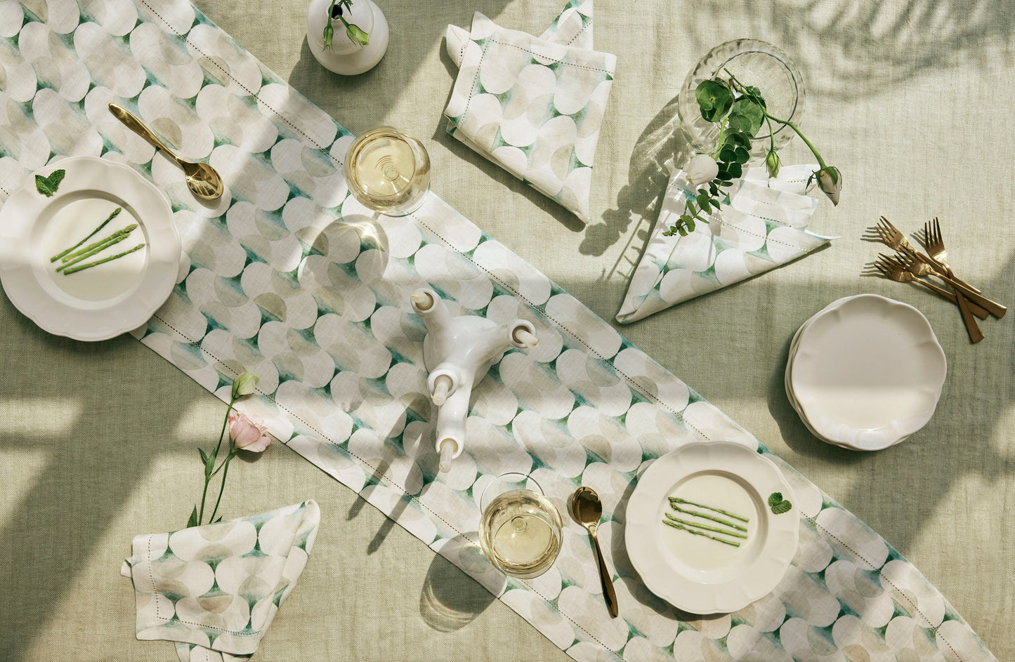 LINEN SAGE HERRINGBONE TABLE COVER