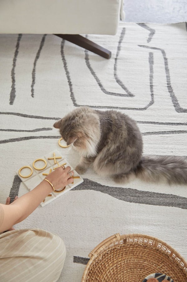 MINIMAL ART- OFF WHITE REVERSIBLE RUG