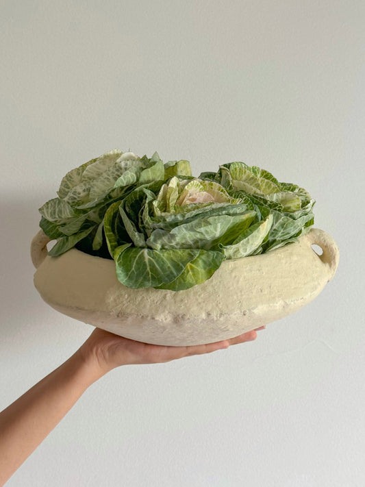 SAINZ PAPER MACHE FLAT BOWL