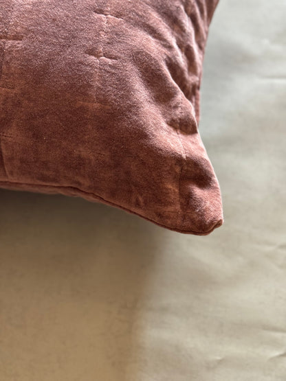 ROWAN CUSHION I - detail - ALTROVE