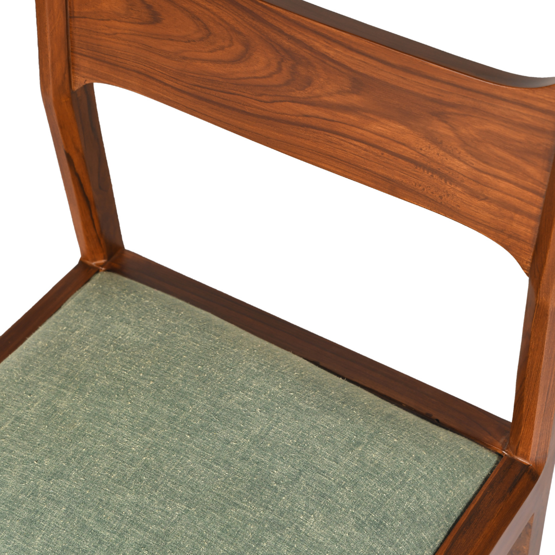 NIVA DINING CHAIR