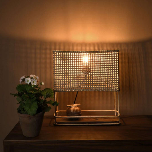 Ralan Table Lamp