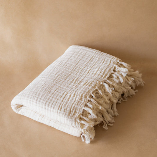 FYRA FRINGE THROW