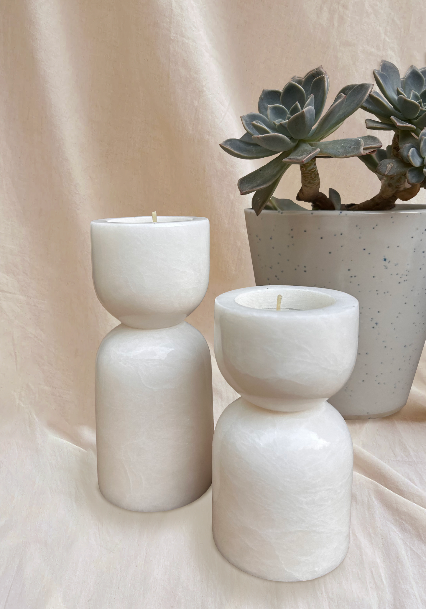 KASTO CANDLE HOLDER