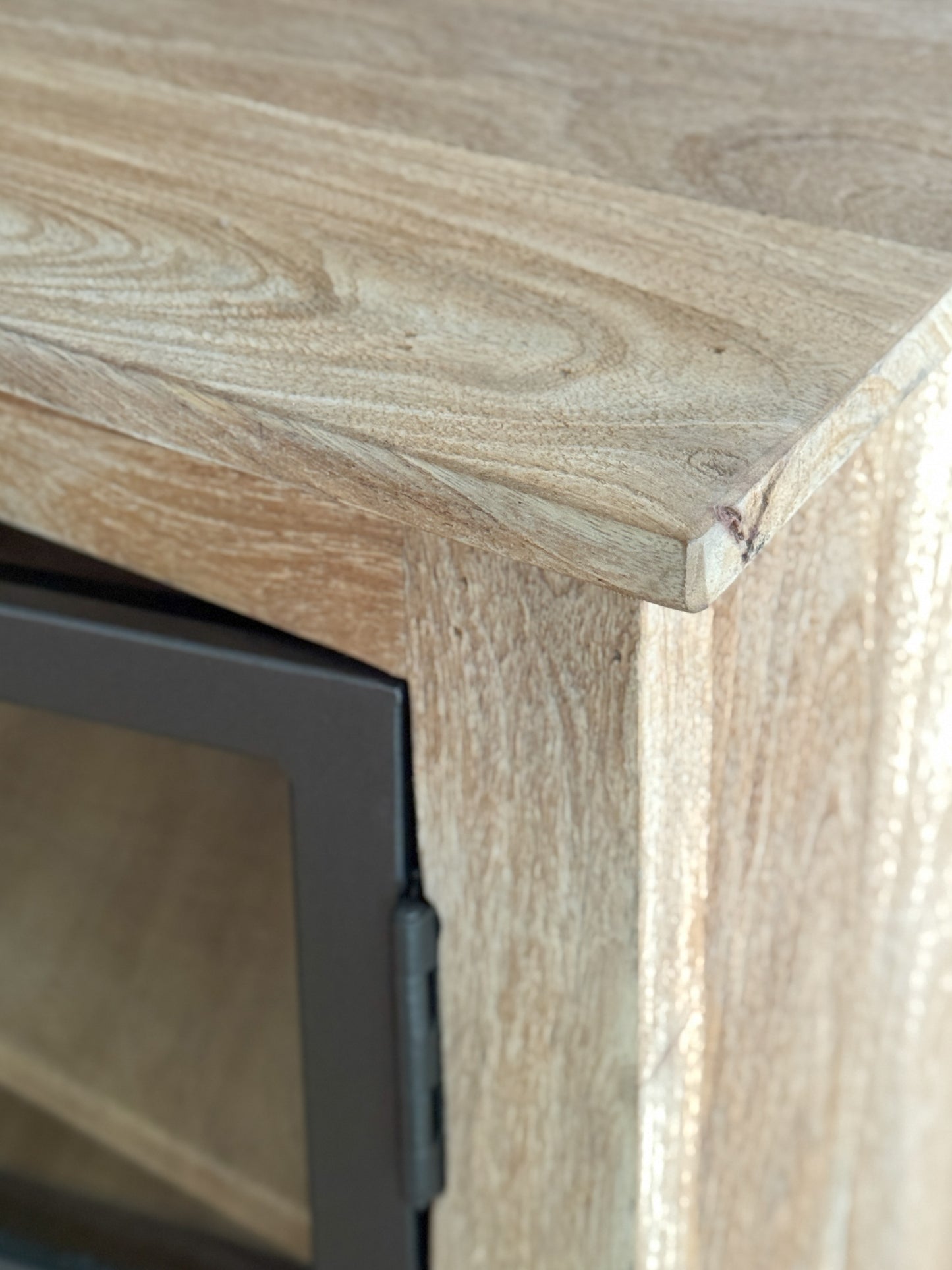 CLAIRE 2 SHELF WIDE CABINET