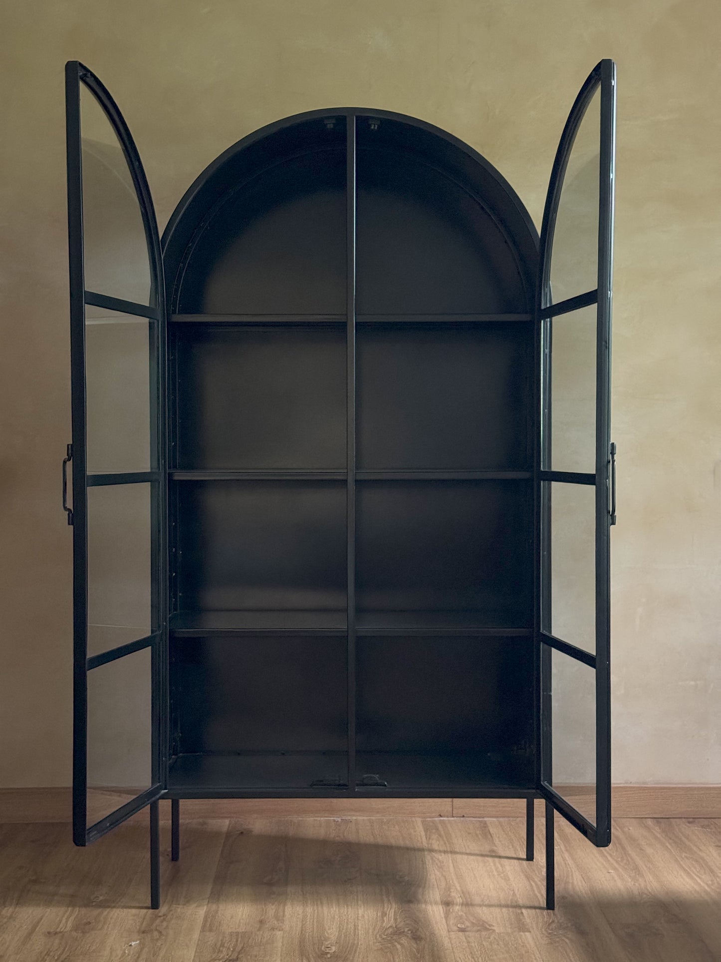 MATT ROUND ARCH CABINET