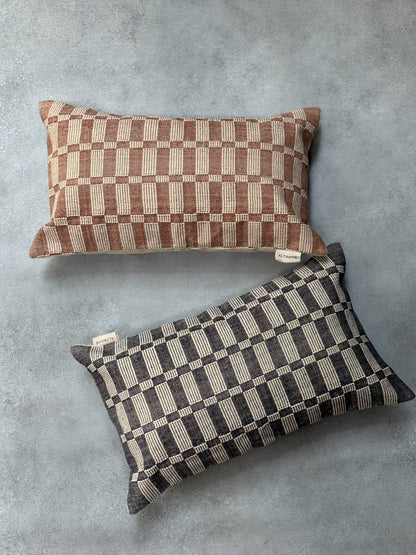 EZRA CUSHION II