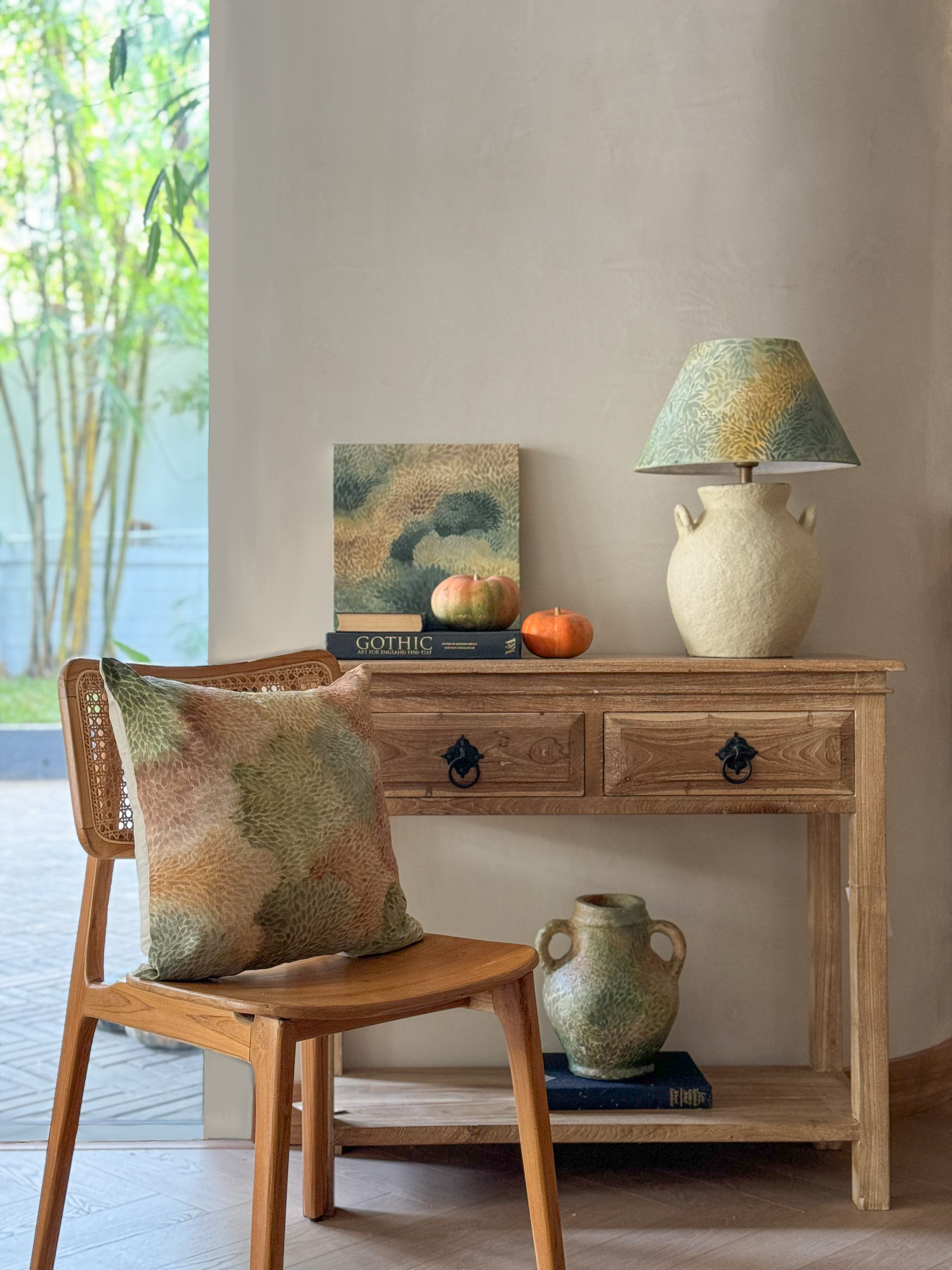 BASURI CHOKSHI X ALTROVE - HAND PAINTED VASE - ALTROVE