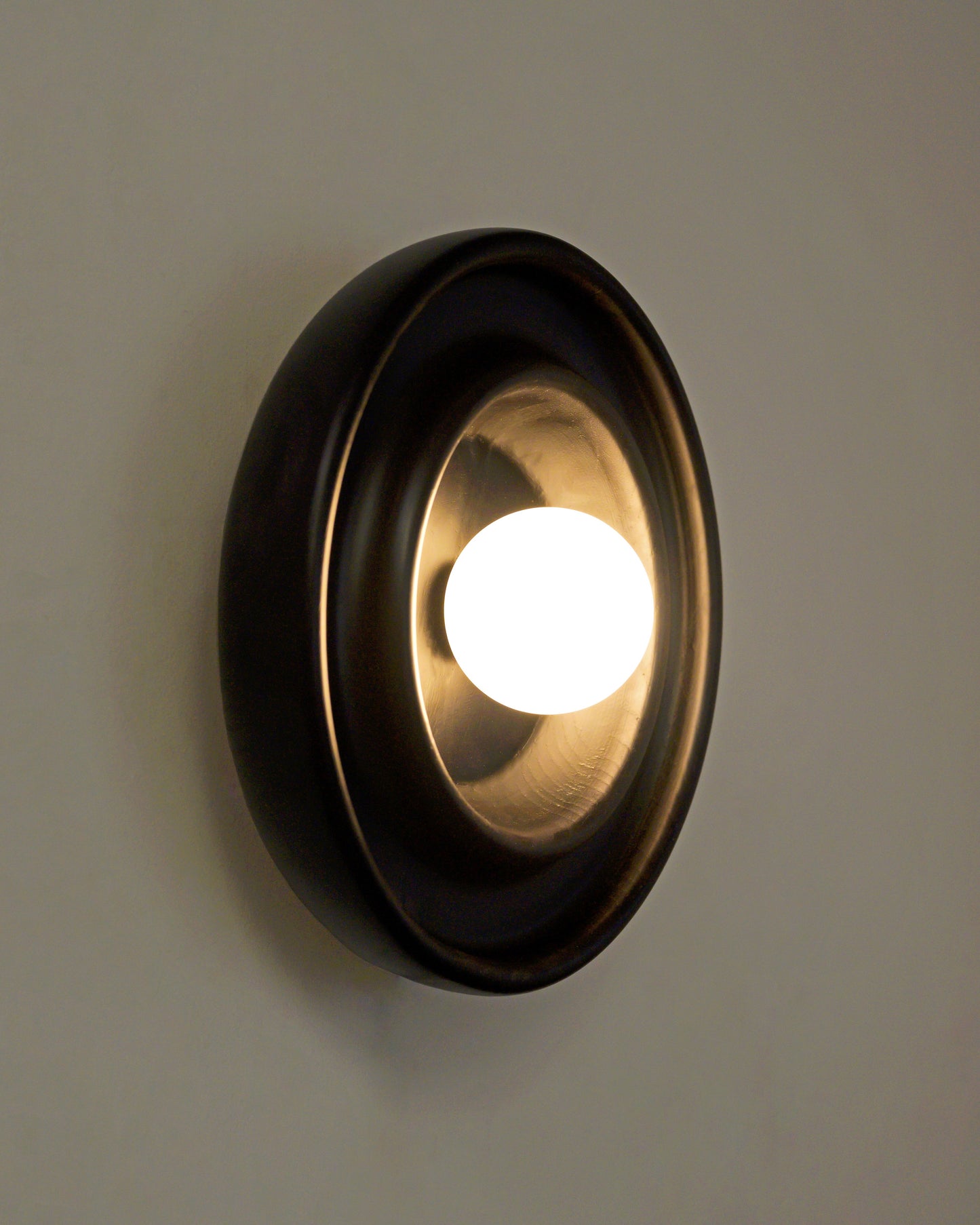 Discus Wall Light - Black