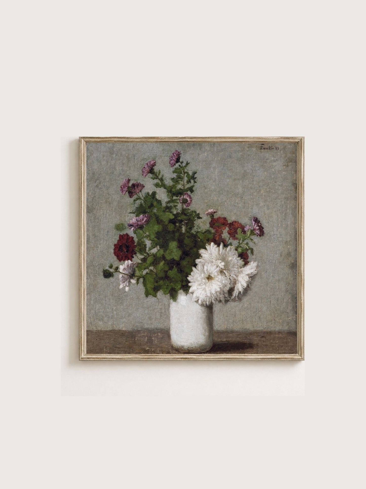 CHRYSANTHEMUMS IN A VASE
