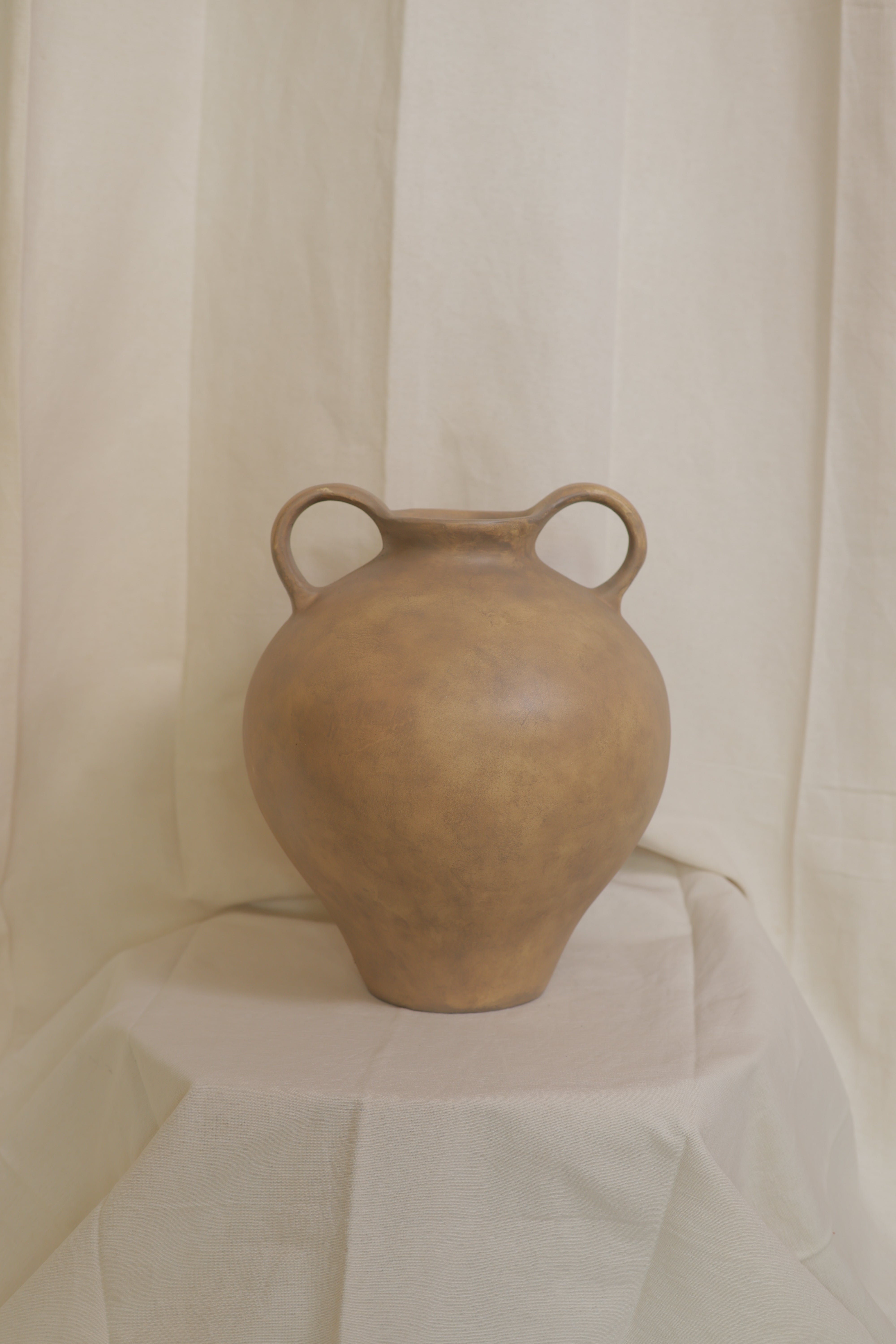 NOK VASE IV- fiberglass-SAH STUDIO