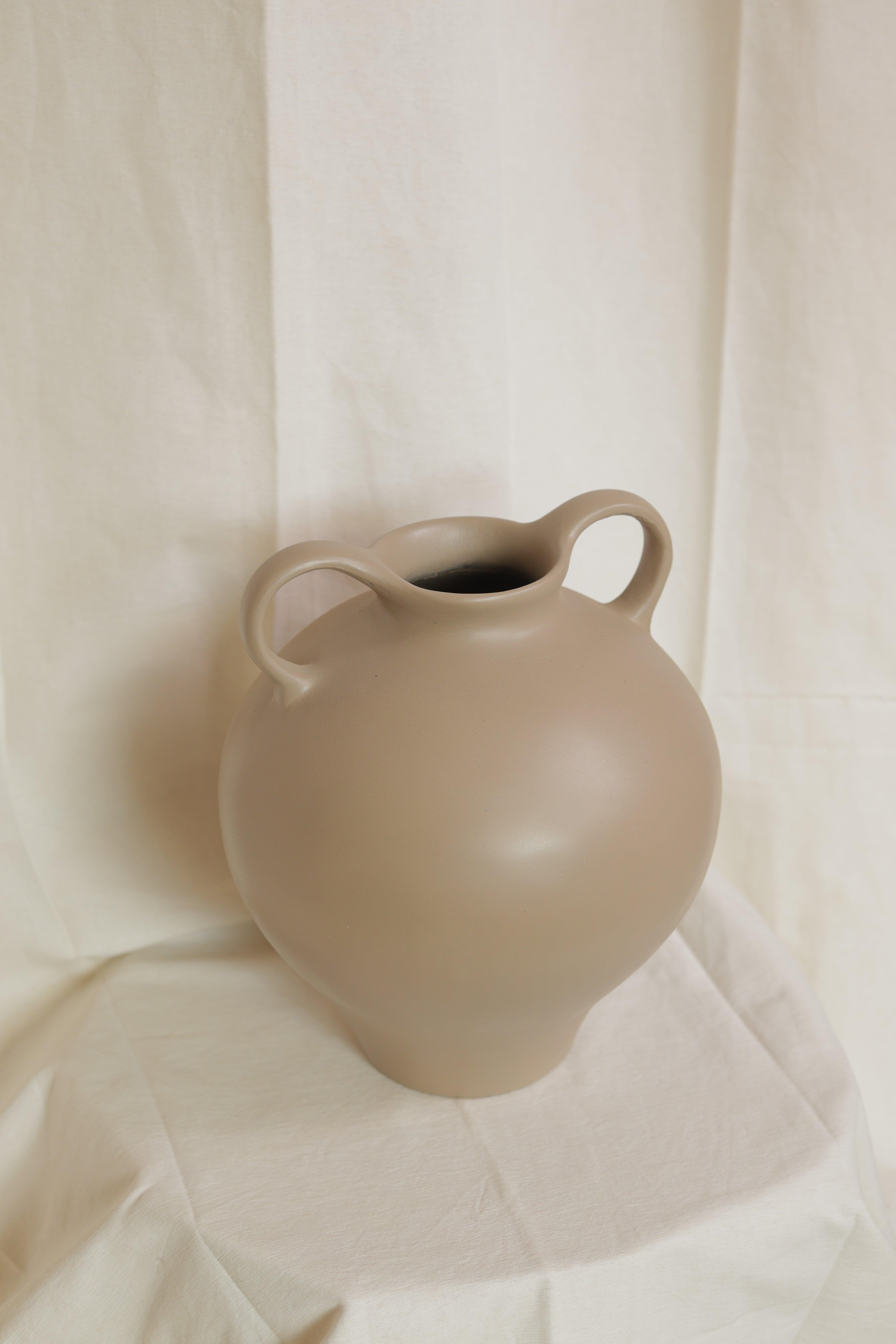 NOK VASE IV- detailed -SAH STUDIO