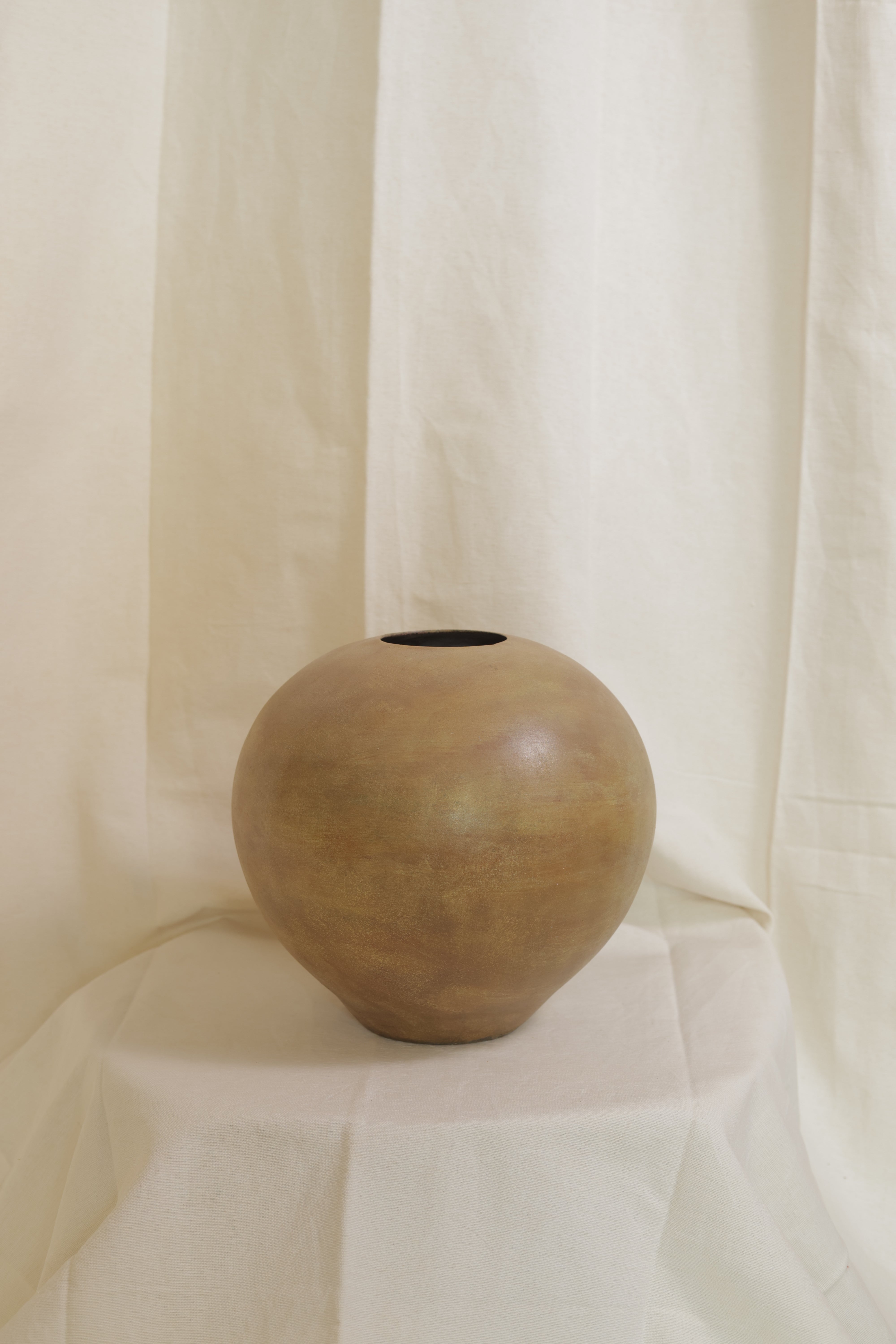 WABI VASE- detailed - SAH STUDIO