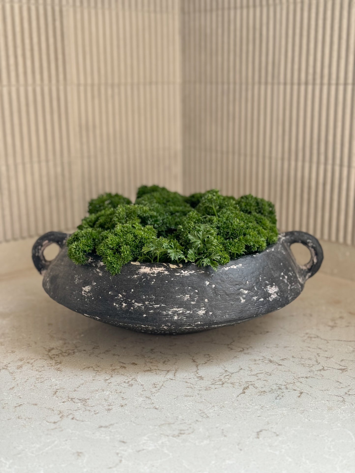 SAINZ PAPER MACHE FLAT BOWL