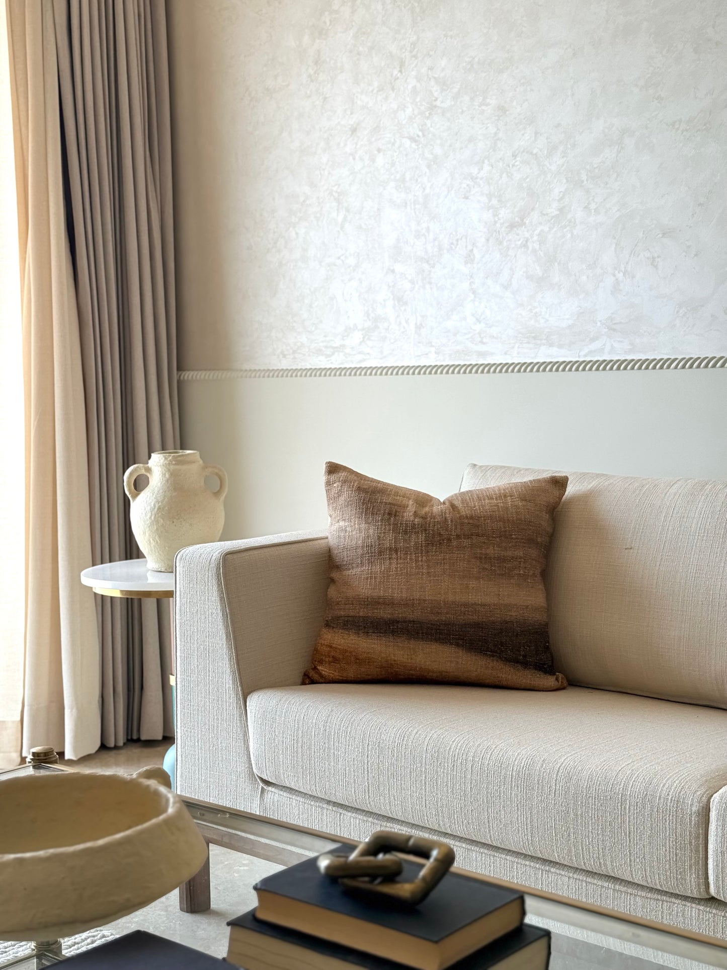 HORIZON CUSHION - styled - ALTROVE