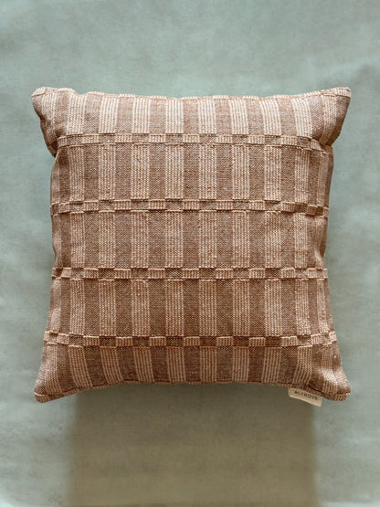VICTOR CUSHION