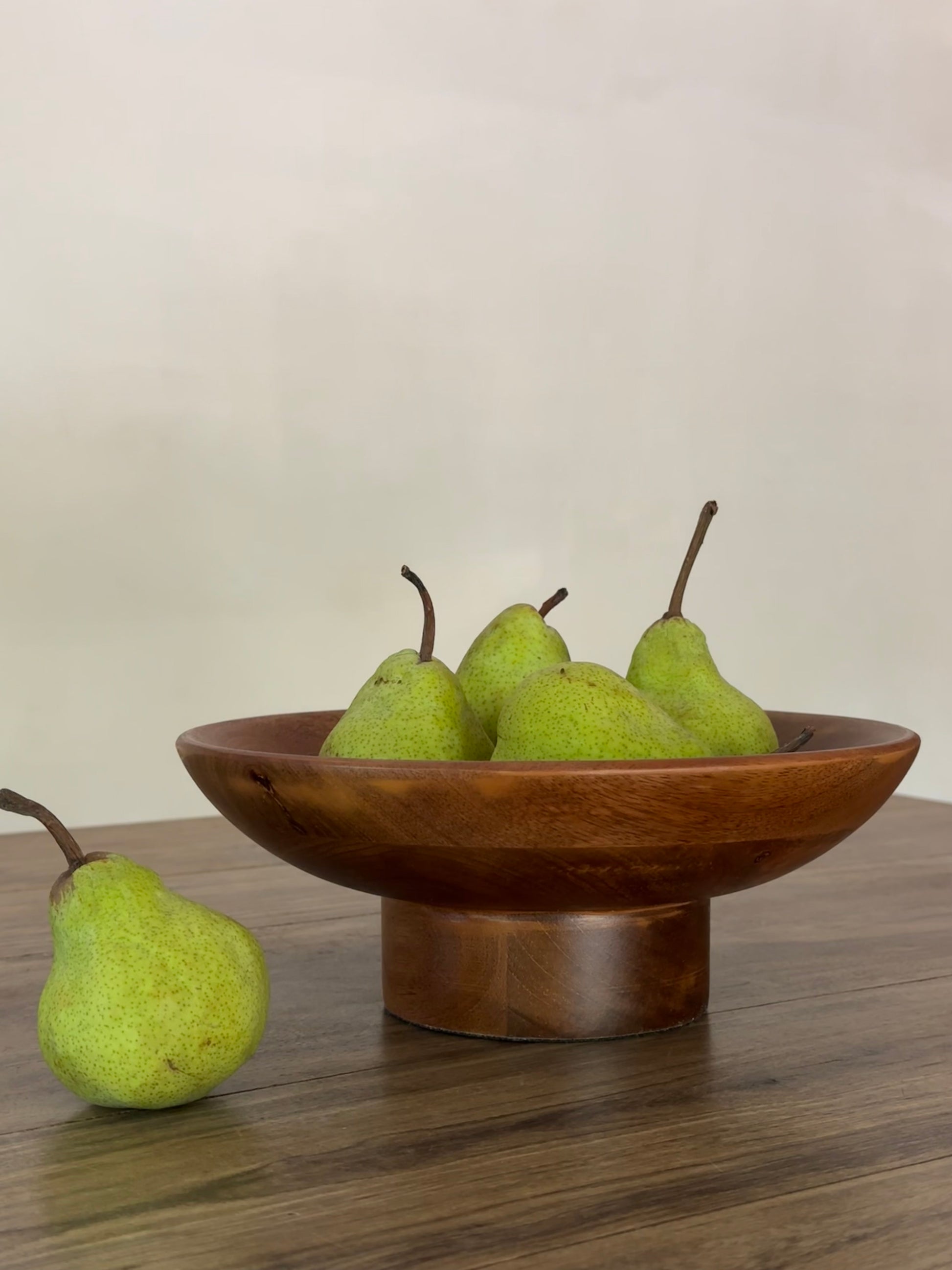 RAISE CURVE BOWL - acacia wood - FLECK