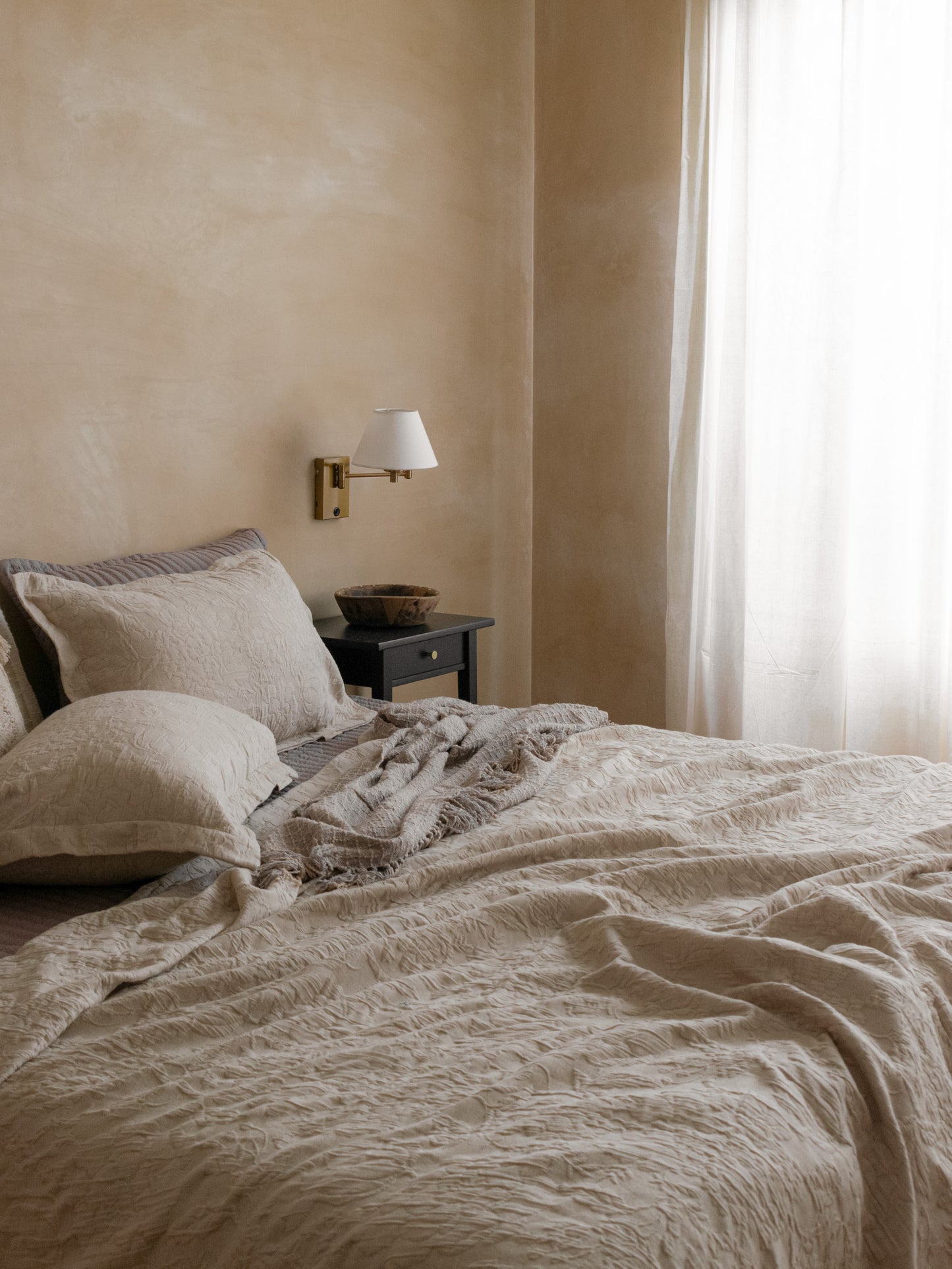 BLOOMFIELD JACQUARD BEDCOVER SET