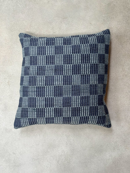 NIIA CUSHION