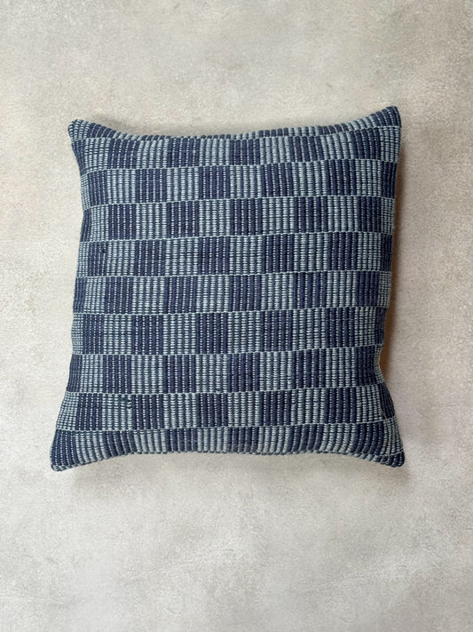 NIIA CUSHION