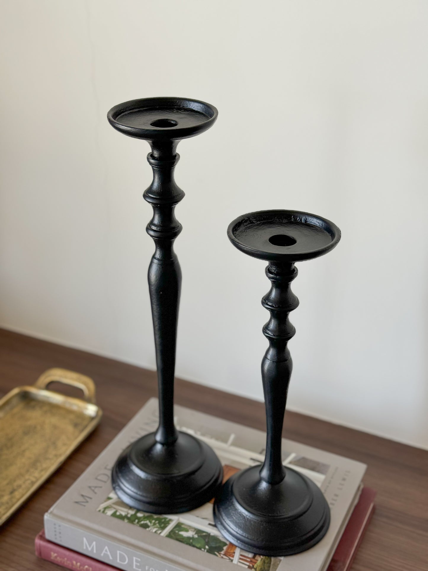 BLACK CANDLE STAND SET