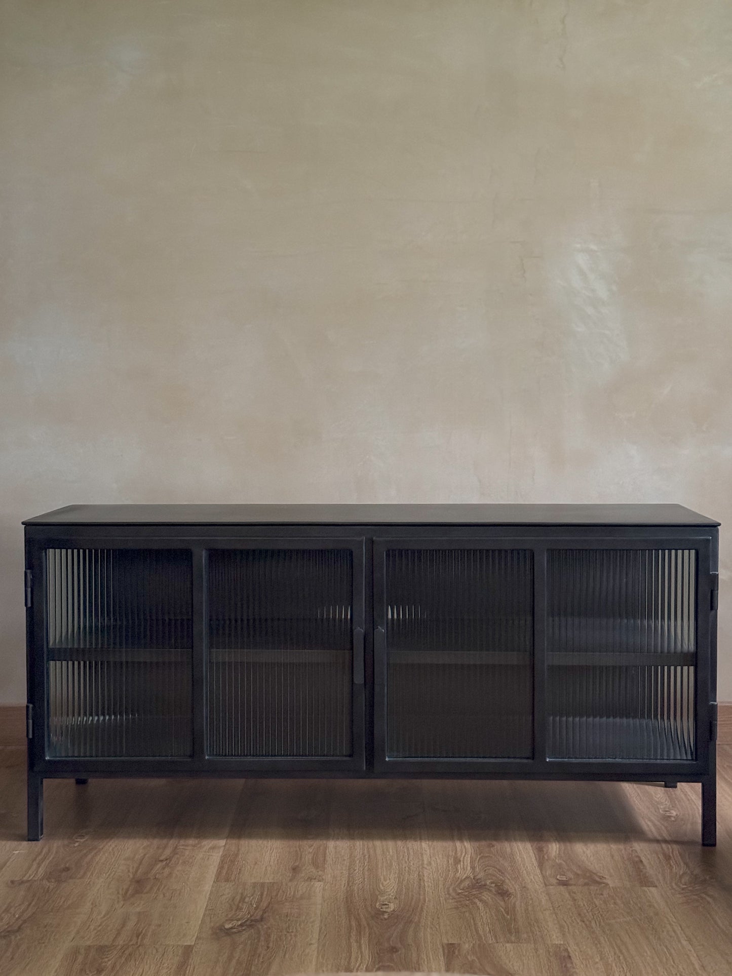 MATT TV CONSOLE/ CABINET