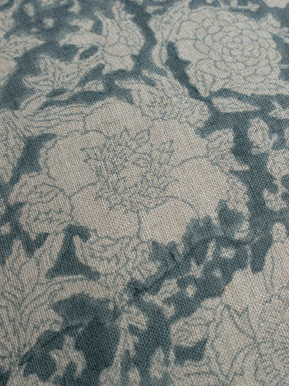 YASMIN BLOCKPRINT CUSHION - details- ALTROVE