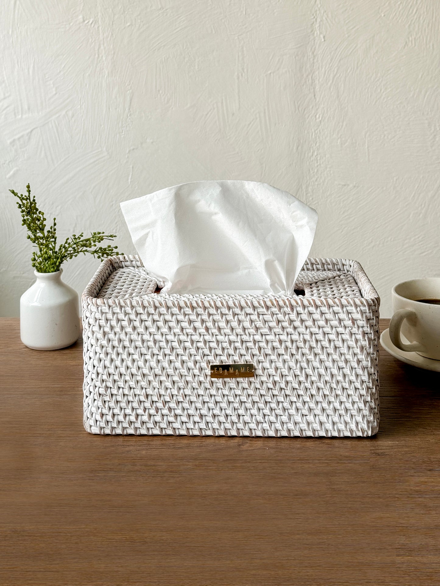 WHITE TISSUE BOX HOLDER