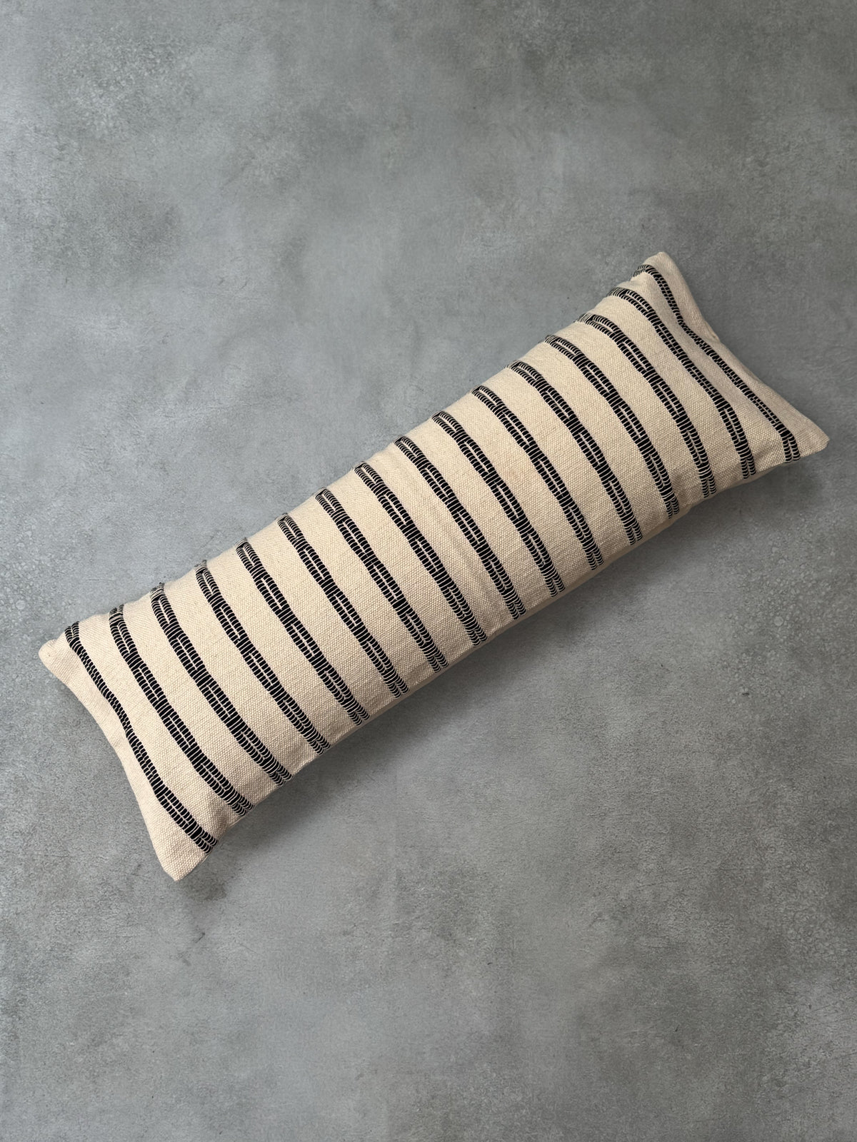 LIMA BODY CUSHION